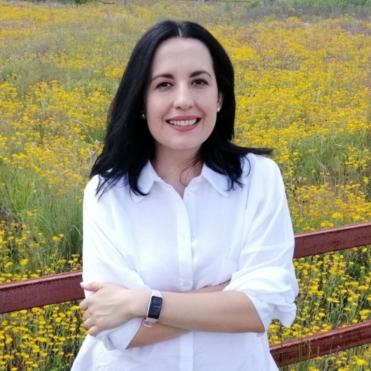 Psicóloga Consuelo Flores Arriola